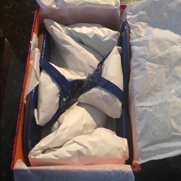 Tory Burch miller sandals brand new in box - Picture 5 of 9